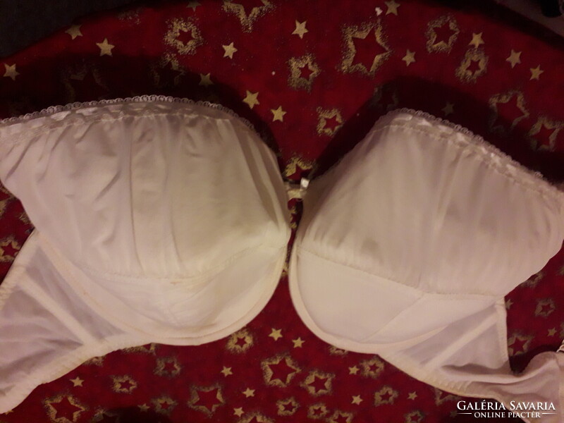 Naturallyclose Cream Padded Underwire Bra Rare Large Cup 44F Excellent Condition