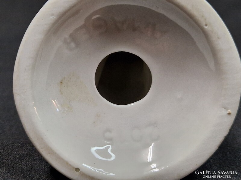 Ritka dán Hedebo hófehér porcelán népviseletes fiú figura hibátlan állapot 17 cm. magas