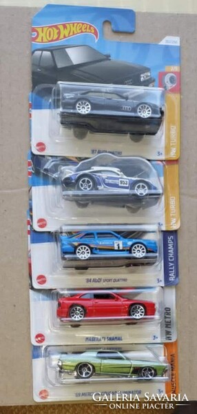 Hot Wheels - 5 darab kis autó egyben