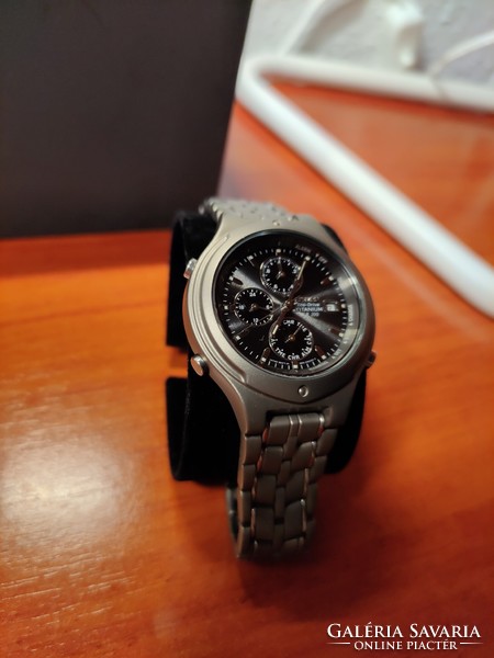 Eladó egy férfi Citizen Eco Drive férfi karóra Új!Capacítort cserélni kell!