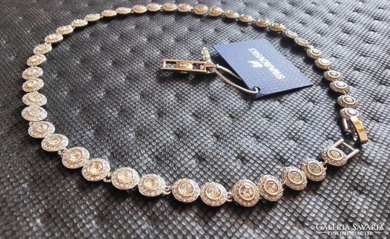 Gyönyörű Swarovski Una Angelic Tennis nyakék