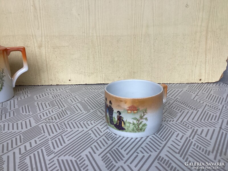 Zsolnay gilded, luster glaze cup