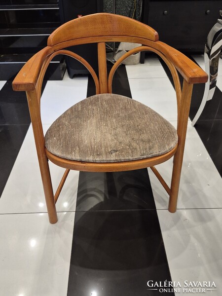Thonet jellegű fotel