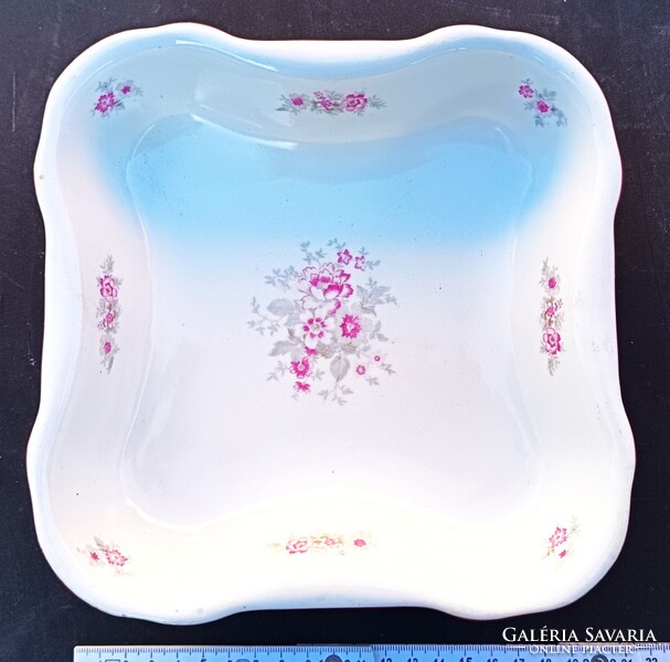 ZSOLNAI PORCELÁN TÁL